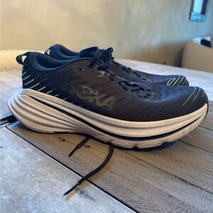 Hoka Men's Black and White Athletic Shoes 10